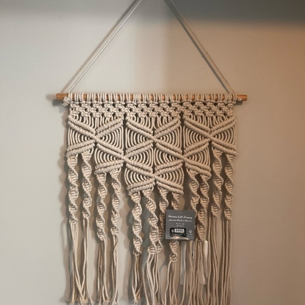 Handcrafted Macramé Wall Hanging - Cream